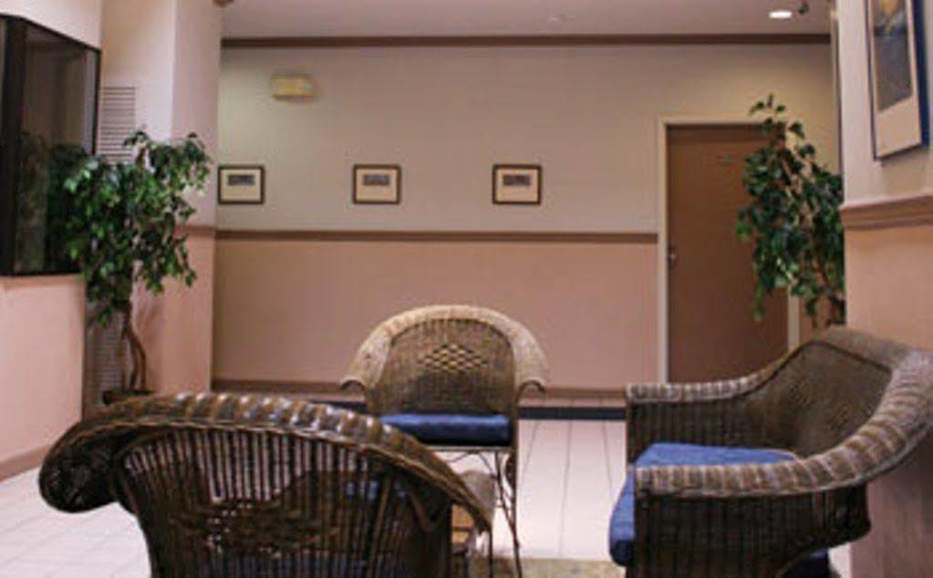 West Plaza Desekel Hotel Koror Exterior photo